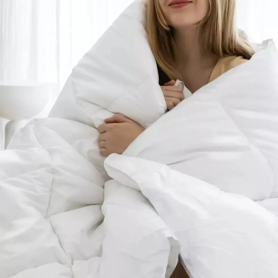 Anti-Allergy Winter Duvet – UK Made Polycotton Lightweight Comforter, 13.5 Tog - Victoria Cart