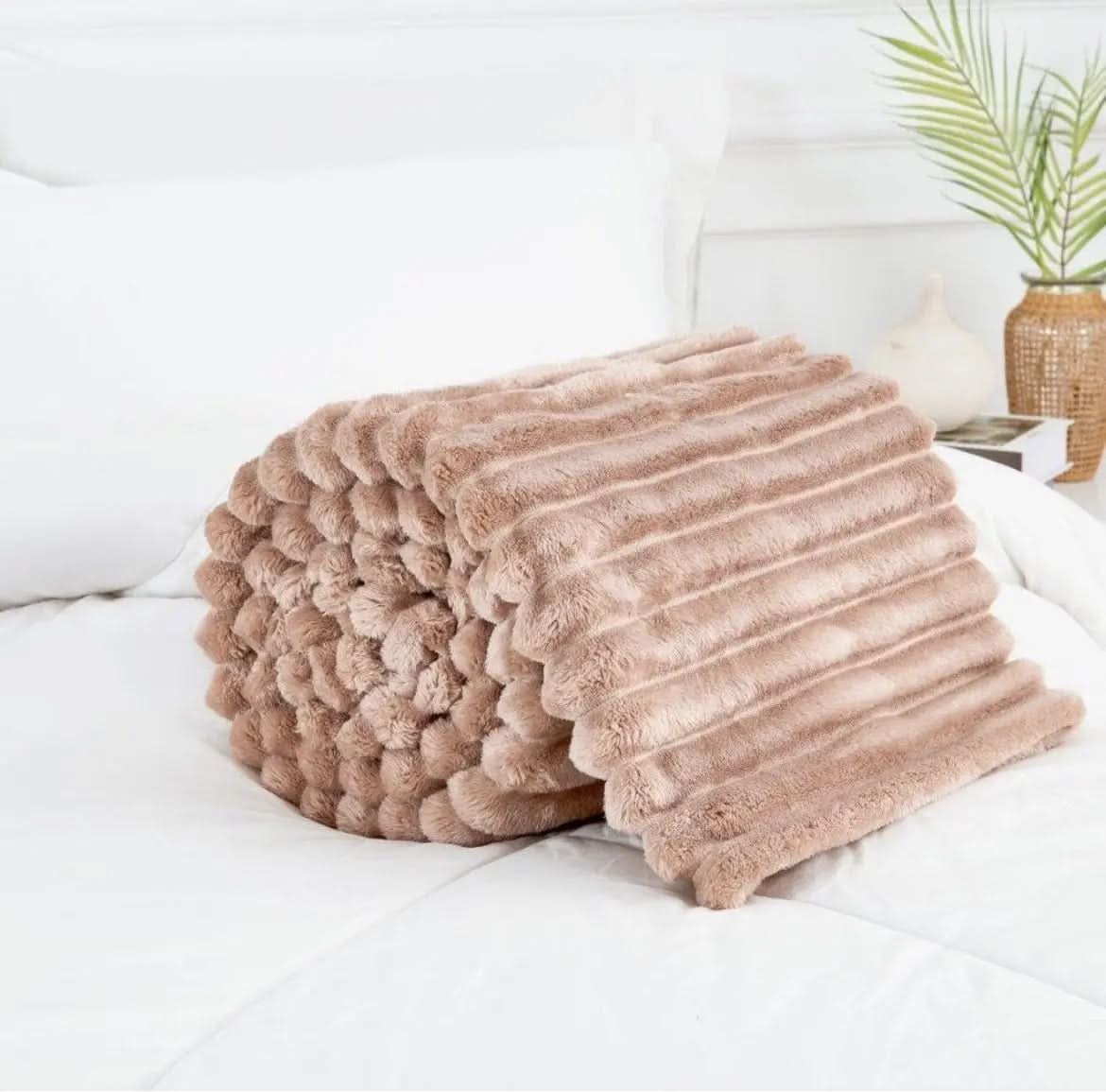 Luxury Chunky Ribbed Cord Throw Blanket – Soft, Warm & Stylish - Victoria Cart