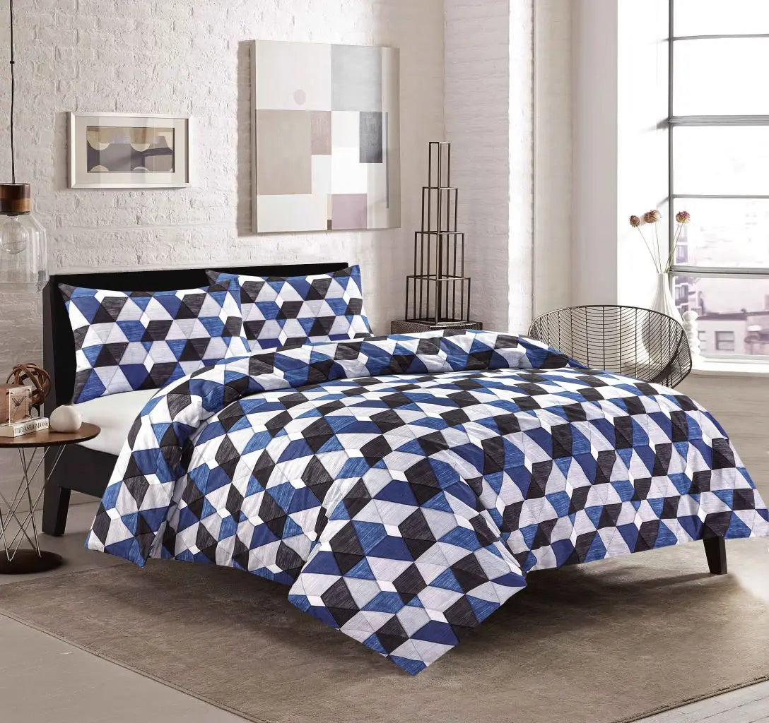 Luxury Reversible  Printed Duevt Quilt with matching Pillowcases Set, 100% Polly-Cotton, All UK bedding Sizes.