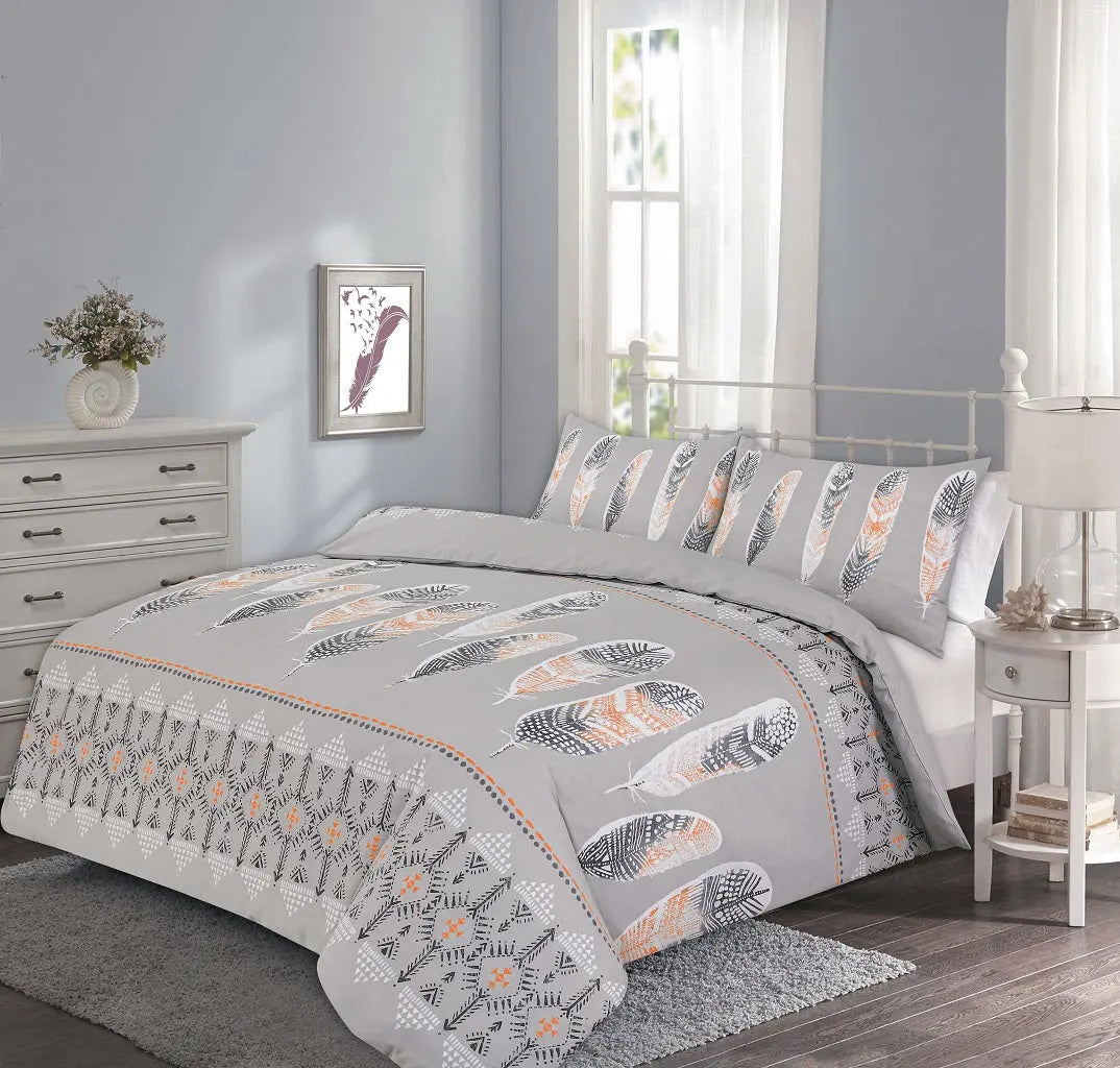 Luxury Reversible  Printed Duevt Quilt with matching Pillowcases Set, 100% Polly-Cotton, All UK bedding Sizes.