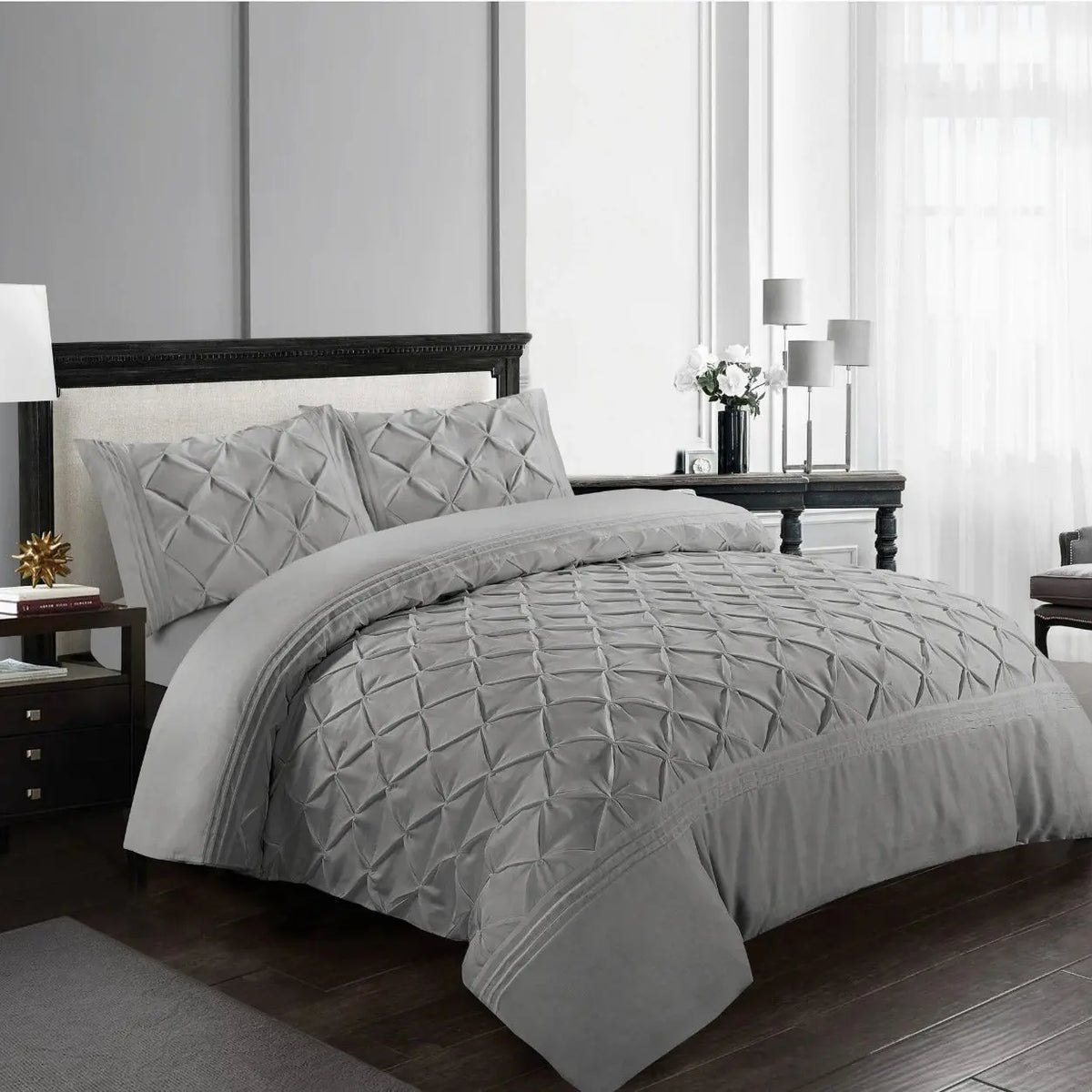 Pinch Pleated Duvet Cover Set Soft 100% Microfiber Pintuck Bedding Sets with Pillowcases, Single, Double, King, Super King.
