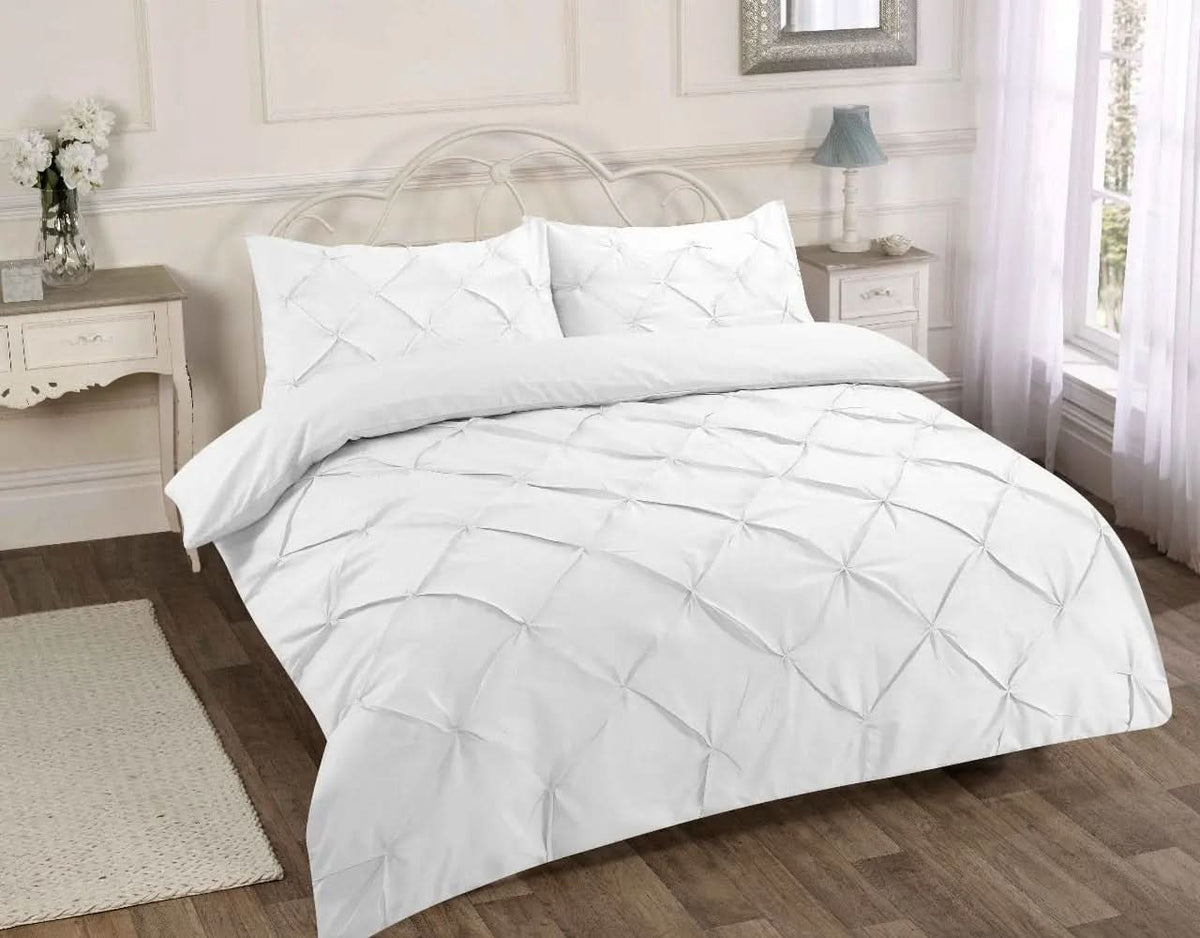 Premium Polly Cotton Pintuck Duvet Set - Single, Double, Super King Size Bedding - Luxurious Pollycotton Blend.