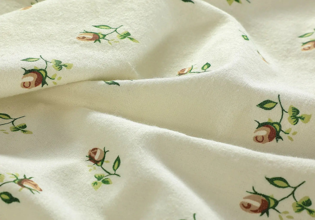 Rosebud Printed Flannelette Thermal Sheet Brushed Cotton Bedding Set - Fitted Sheet, Flat Sheet, and Pillowcase Set.